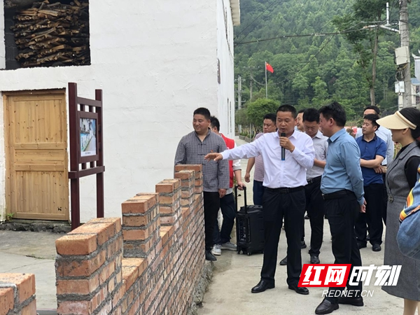 图片28.jpg
