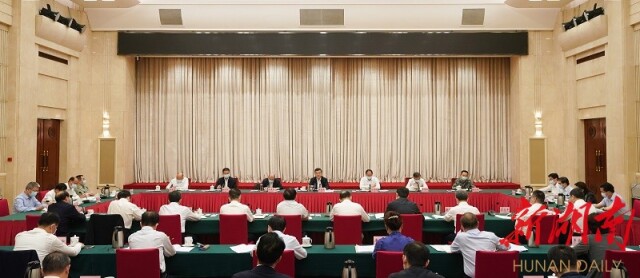 张庆伟主持召开省委退役军人事务工作领导小组2022年第一次全体会议