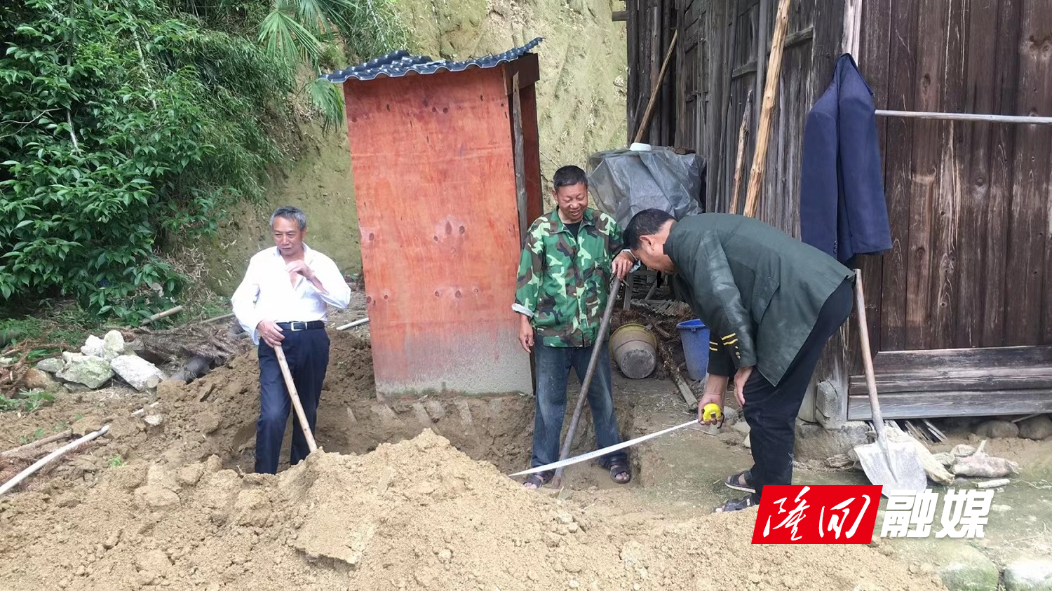 f3125c1dc89494e1a8a2cdabe767fdf.jpg f3125c1dc89494e1a8a2cdabe767fdf.jpg