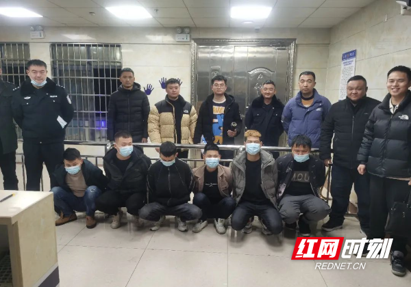 【寻找最美湘警】最美警队:葳蕤蓬勃,建功新时代 【寻找最美湘警】最美警队:葳蕤蓬勃,建功新时代