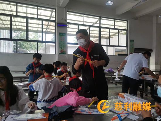 公益活动1.jpg