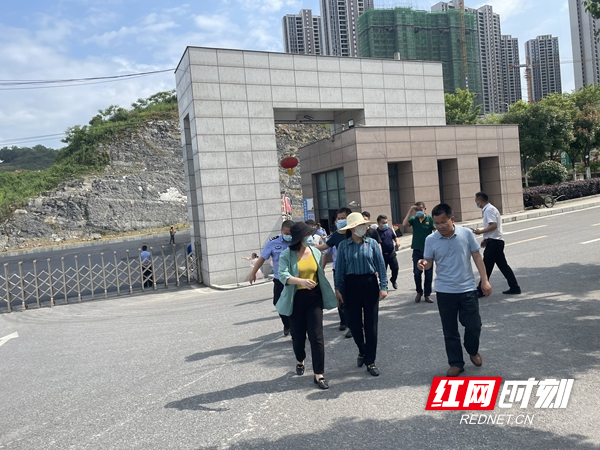 图片36.jpg
