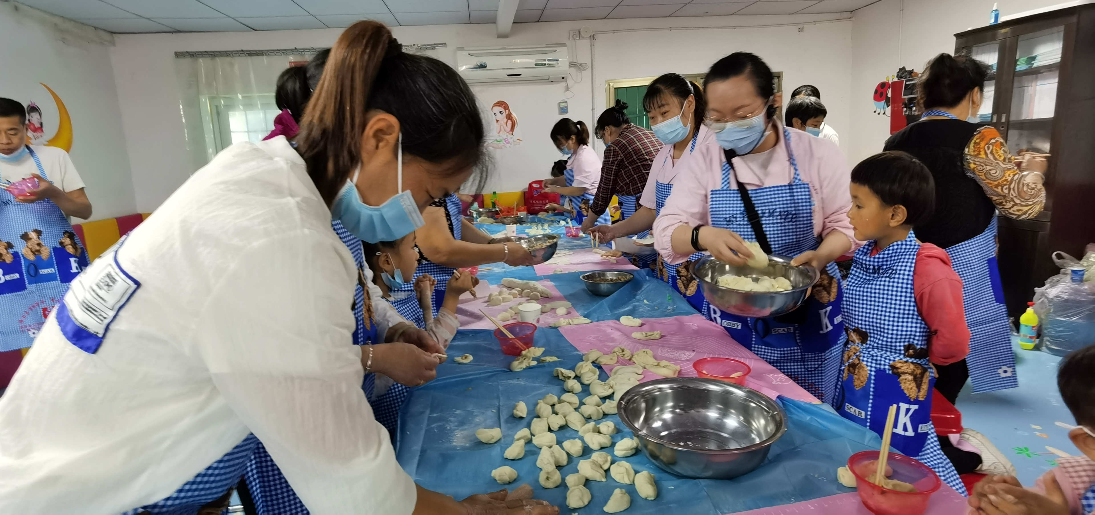 新邵县妇幼保健计划生育服务中心与孩子们一起欢度“六一”(图3)