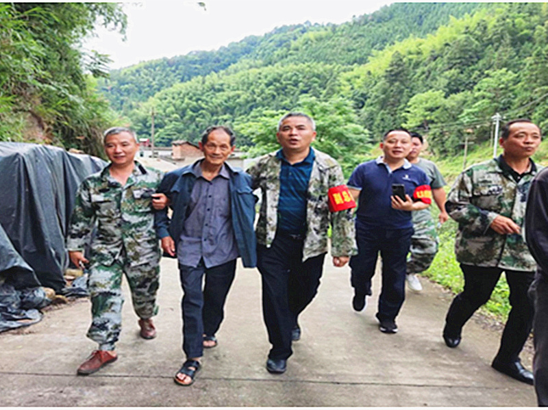 五岭镇地质灾害演练_副本.jpg 五岭镇地质灾害演练_副本.jpg