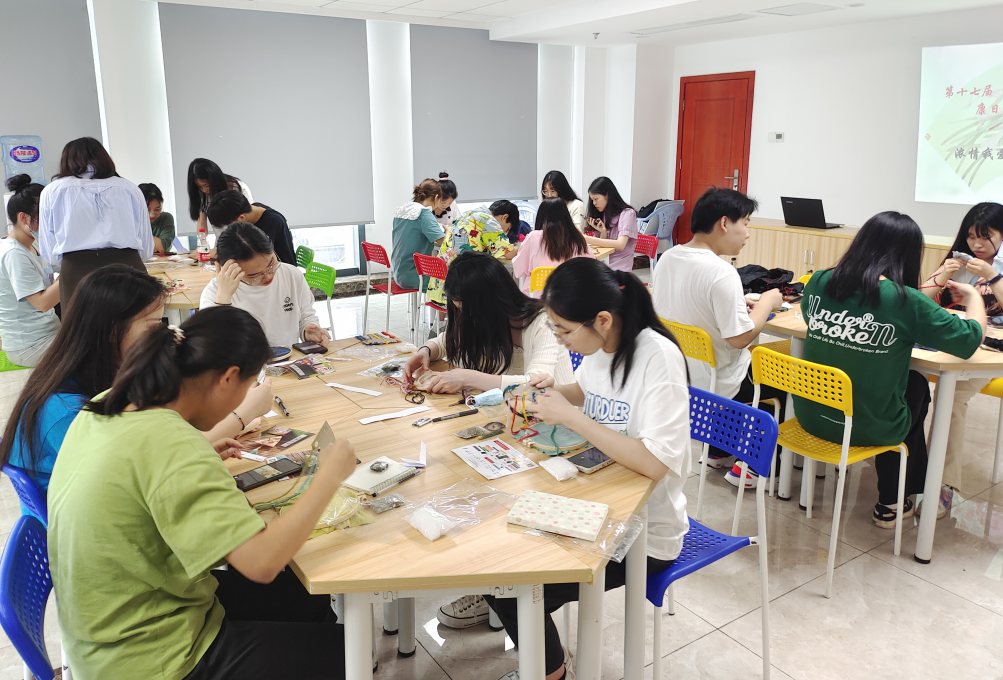 QQ截图20220606095748.png QQ截图20220606095748.png