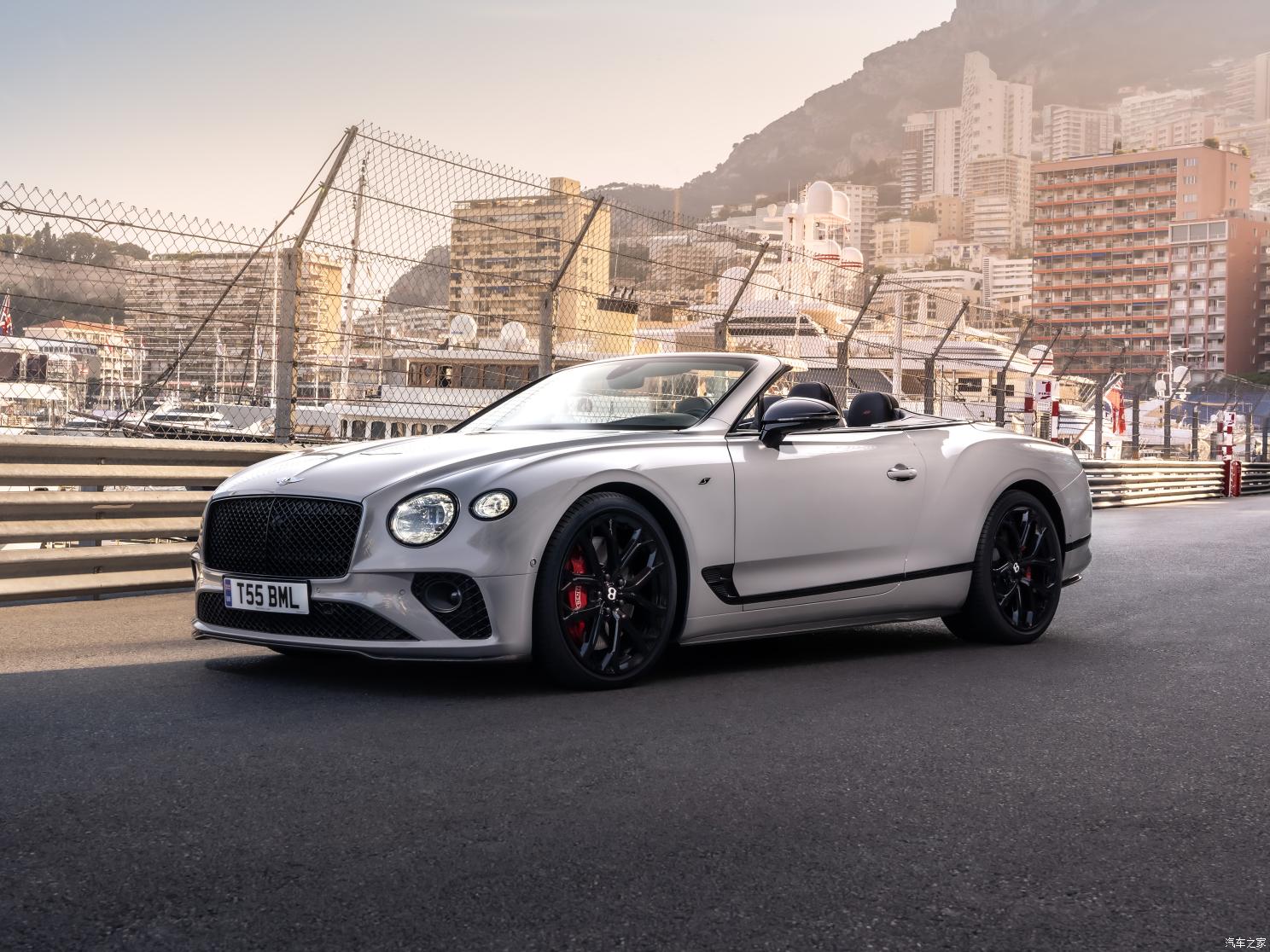 宾利 欧陆 2022款 4.0T GT S V8 敞篷版