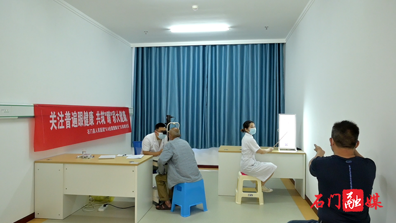 县人民医院开展健康知识讲座进校园活动2.png