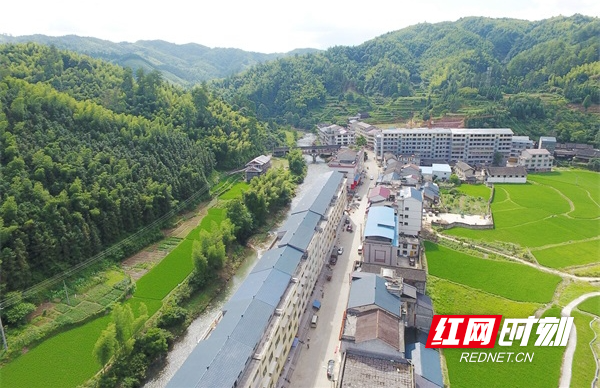 cd011d075f52da6320643ac3e9cc252.jpg cd011d075f52da6320643ac3e9cc252.jpg