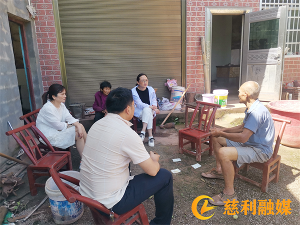 活人墓上门做思想工作_副本.png 活人墓上门做思想工作_副本.png