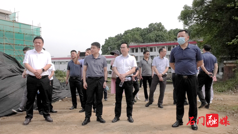 我县召开自建房屋安全专项整治工作第二次现场推进会3.png 我县召开自建房屋安全专项整治工作第二次现场推进会3.png