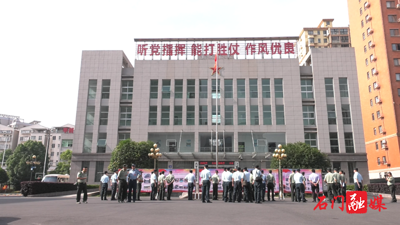 常德军分区正规化建设现场观摩暨推进讲评会在我县举行3.png