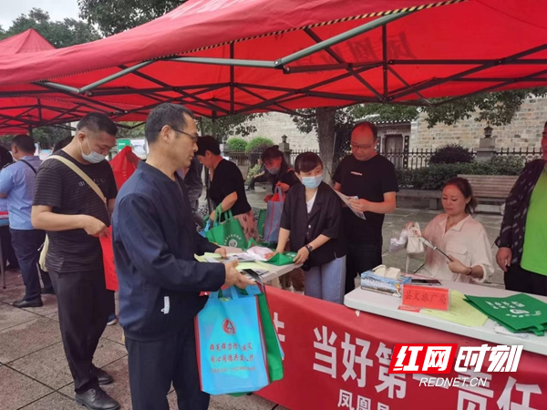 图片25.jpg