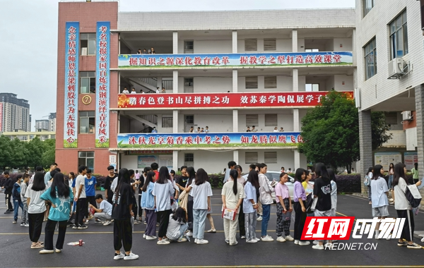 新田：2022年初中学业水平考试顺利结束