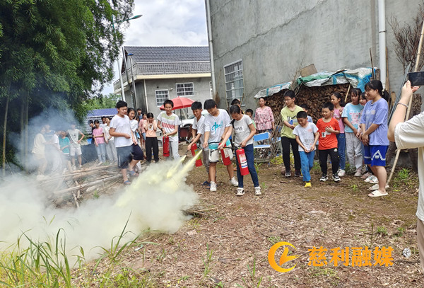 照片_副本.jpg 照片_副本.jpg