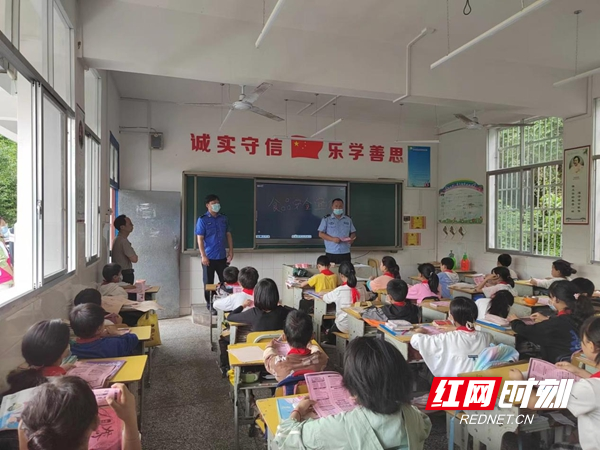 图片19.jpg