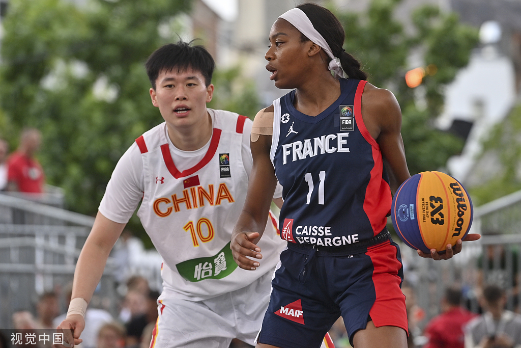 中国三人女篮遗憾输给了最终的冠军法国队。