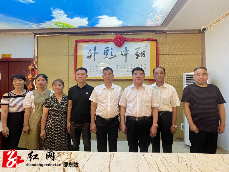 f4818407f77a6a9814261034ecb9de2_副本.jpg