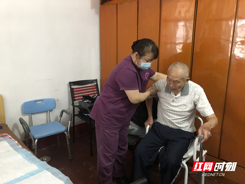 9c867b441cd841fbc3888fb830fda4e_副本.jpg