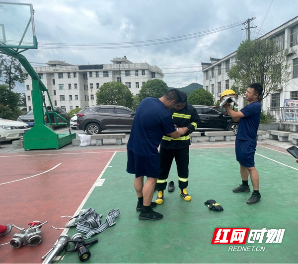 图片15.jpg