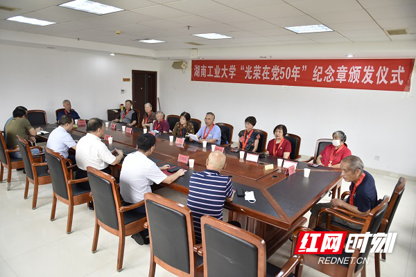 图片12.jpg 图片12.jpg