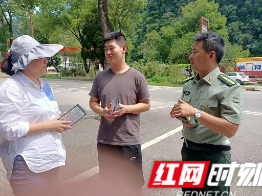 b1de78d14ead48ea3e56b38bde75471_副本.jpg