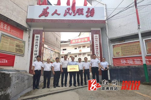 1e6b6695fc1e4803cafa05a905aa404.jpg
