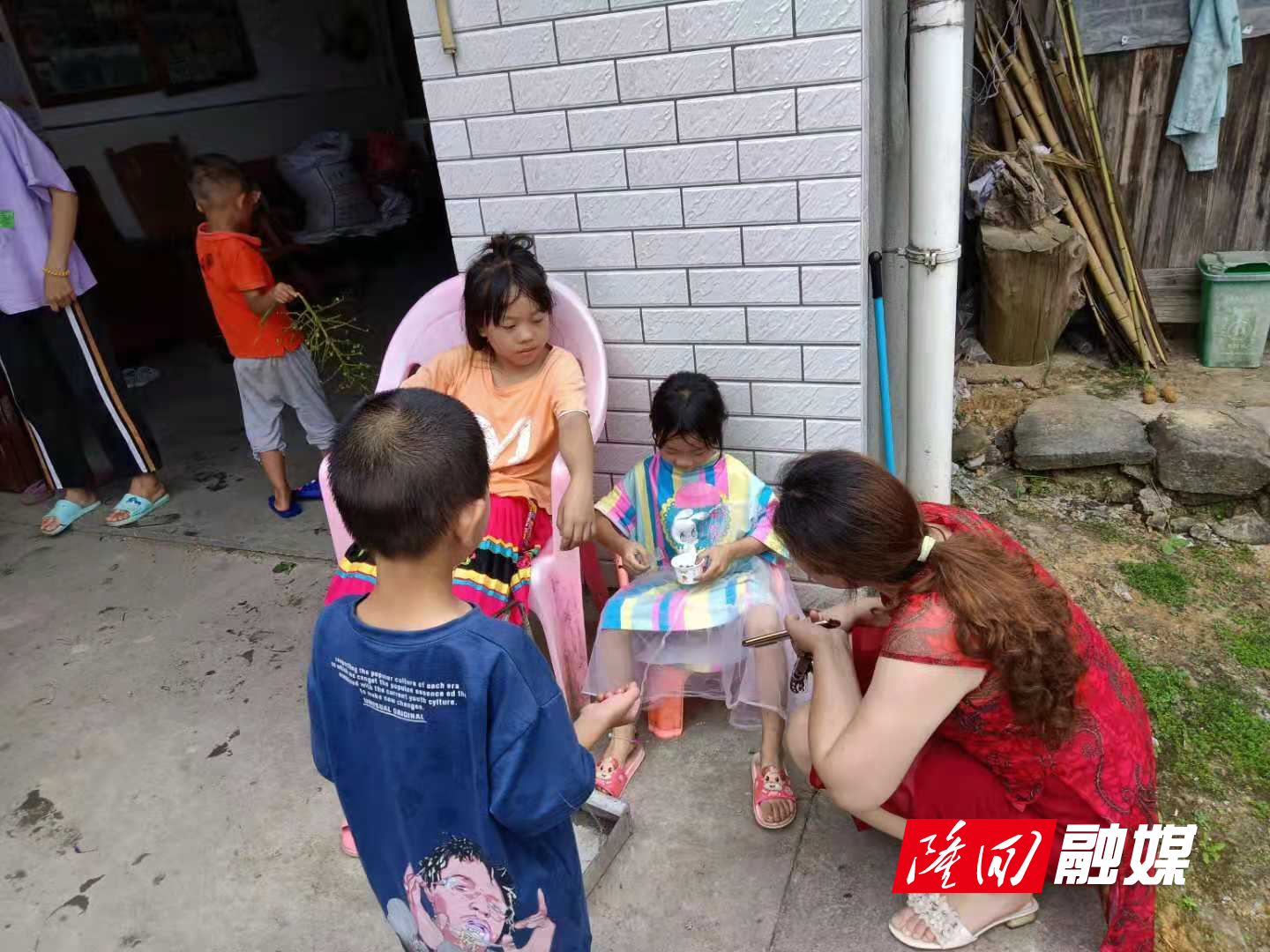766cbe8e508f1453a647369171b4b8e.jpg