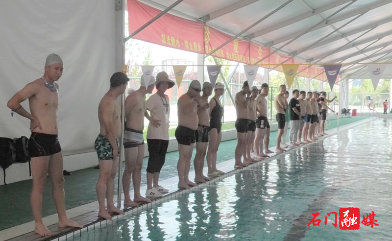 全市“游泳进校园”计划首批体育教师游泳培训班在我县举行3.png