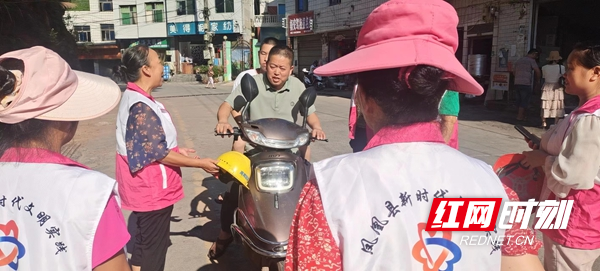 图片28.jpg