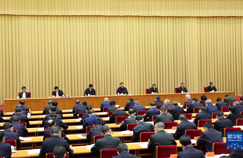 习近平：坚持我国宗教中国化方向 积极引导宗教与社会主义社会相适应
