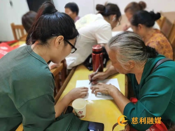 218e11fe800526f25ab40f22893593a.jpg 218e11fe800526f25ab40f22893593a.jpg