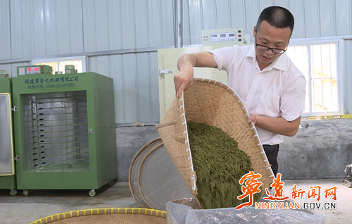 【宁远县第五届道德模范—诚实守信】姜林军：茶叶种植带富一方百姓1_500.jpg