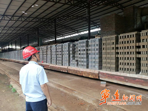 【道路交通安全】宁远：源头治超出重拳 多措并举保安全_500.jpg