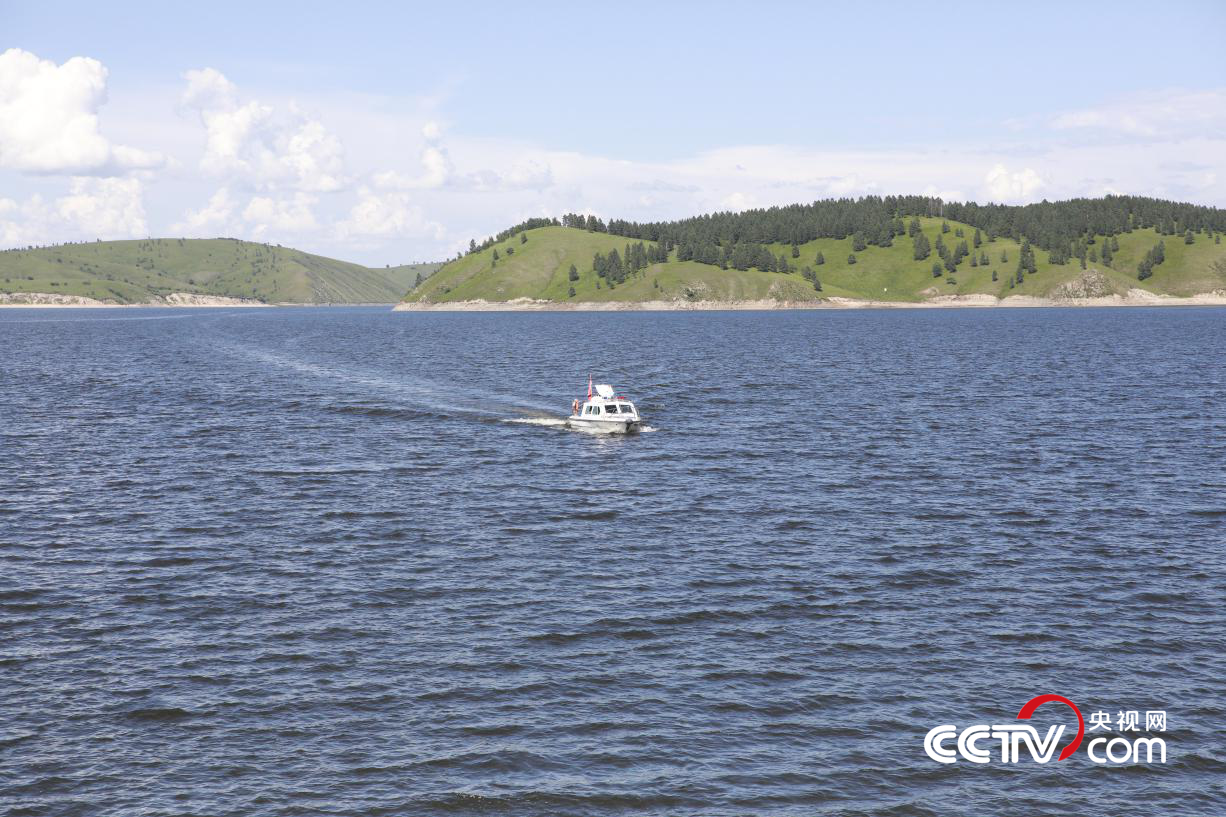 (水库巡视船 张圆 摄)