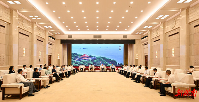 张庆伟毛伟明会见铁凝张宏森一行