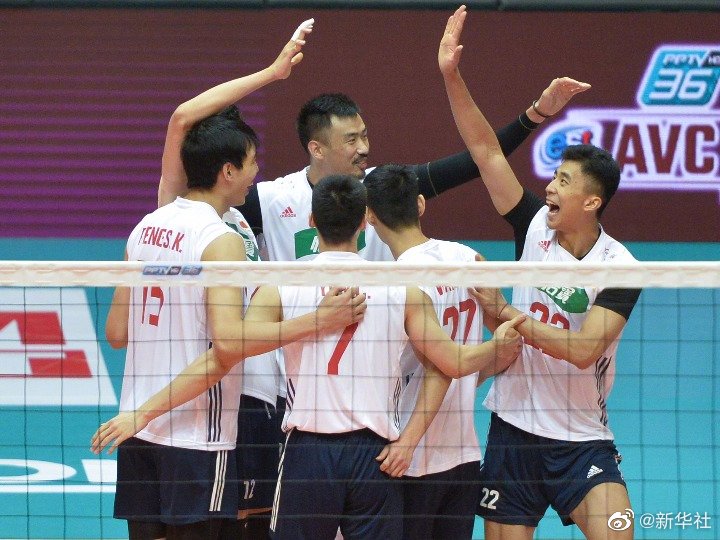 中国男排3比1击败伊朗队。