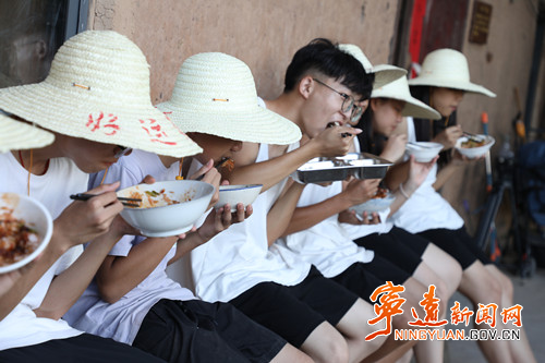 宁远：大元社丰富留守儿童的暑期生活2_副本 500.jpg