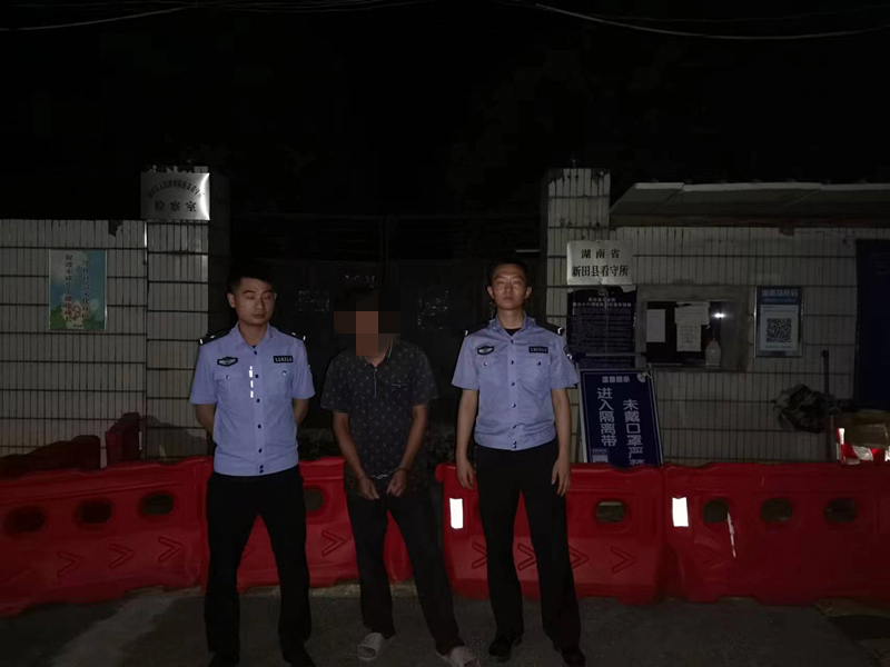 刑拘盗窃嫌疑人李某.jpg 刑拘盗窃嫌疑人李某.jpg