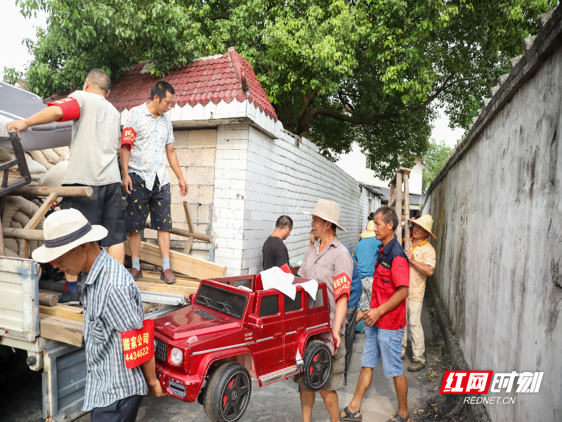 澧水风貌带拆除行动0824 (2).jpg