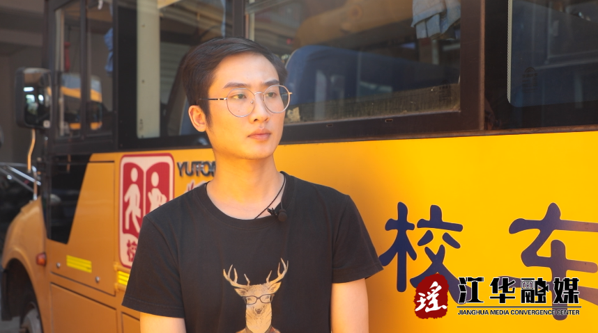 彭.png
