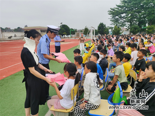12e2b533a2ebc7d3ccd5a0590ded3fa6.jpg 12e2b533a2ebc7d3ccd5a0590ded3fa6.jpg