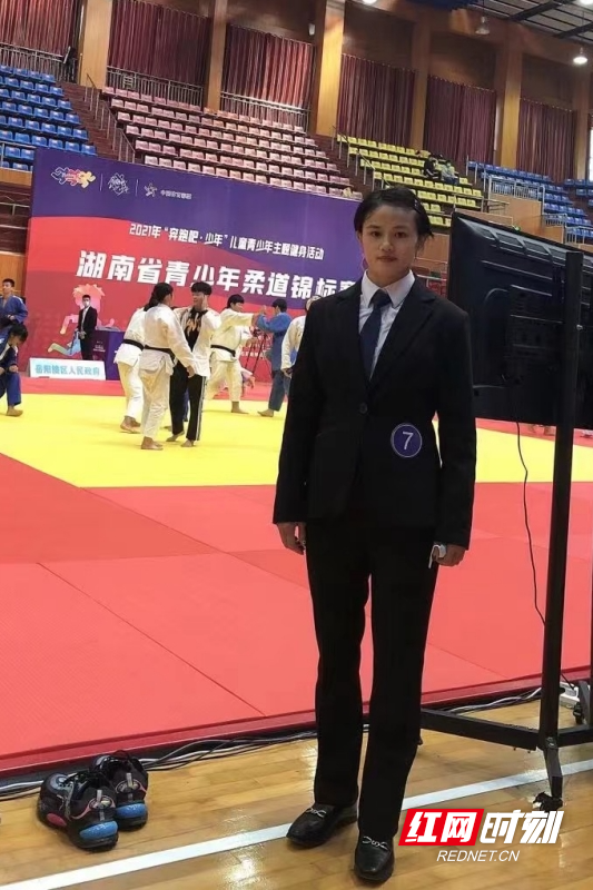 微信图片_20220901220101_副本.jpg