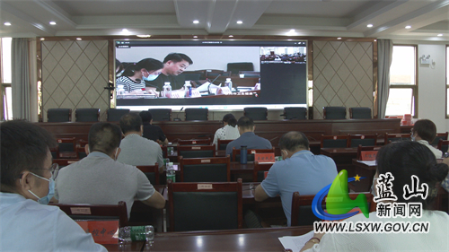 我县收听收看全市新冠肺炎疫情防控暨医改工作视频会议.jpg