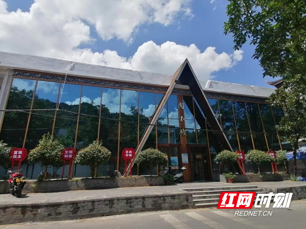 图片4.jpg 图片4.jpg