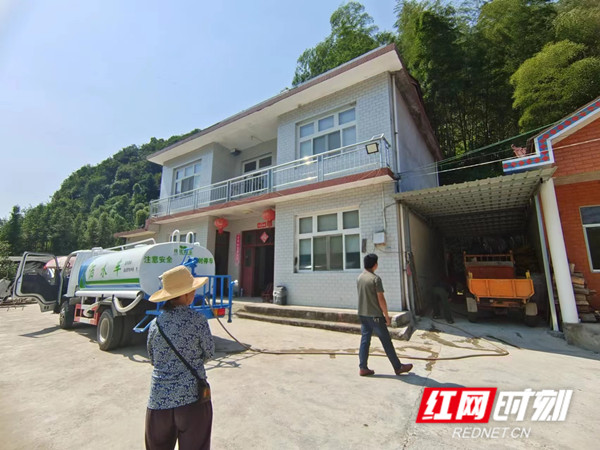 送水 (2)_副本1.jpg