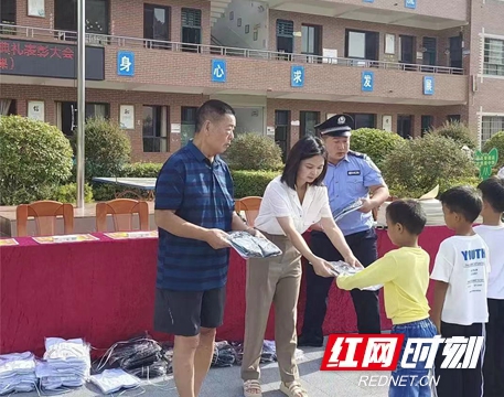 b55e8131c280b7a1fdd10ffa8c1e768_副本.jpg b55e8131c280b7a1fdd10ffa8c1e768_副本.jpg