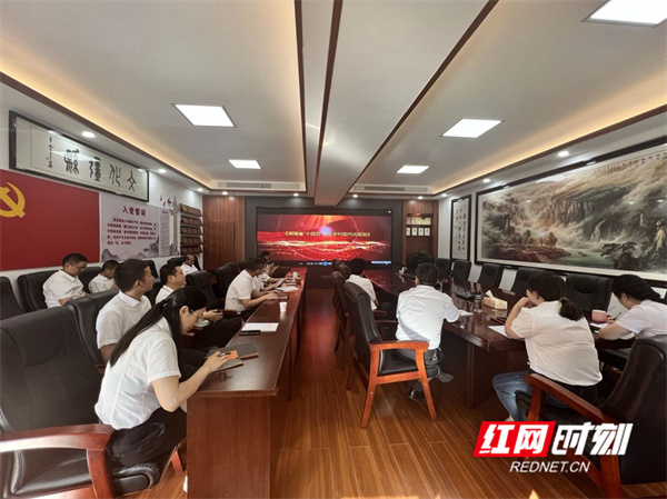 中共慈利县委宣传部收看现场.jpg