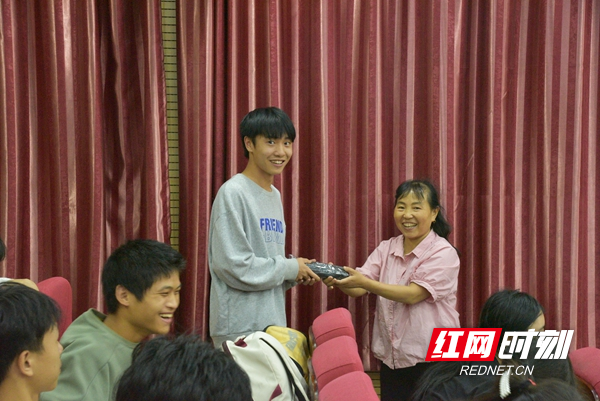 图片10.jpg