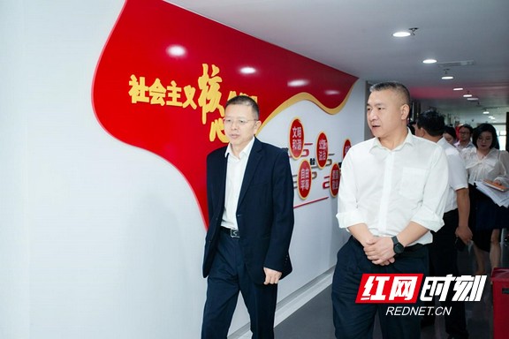 会溪寨”三进三回“助推乡村振兴座谈会现场.marked.jpg 会溪寨”三进三回“助推乡村振兴座谈会现场.marked.jpg