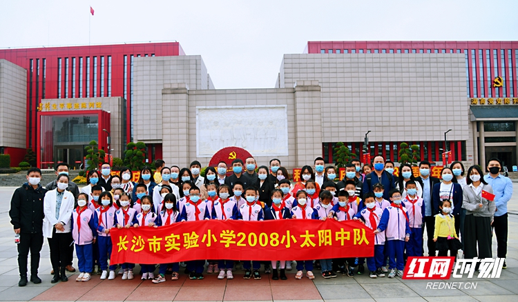 图1.jpg
